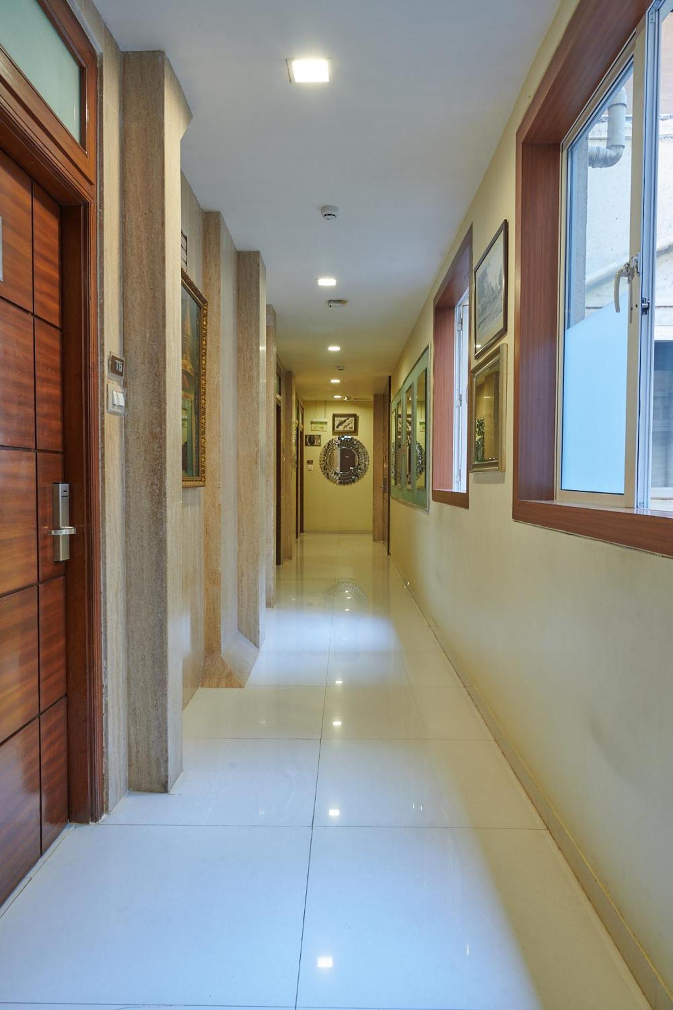 Bentley Hotel Marine Drive Bombay Exterior foto