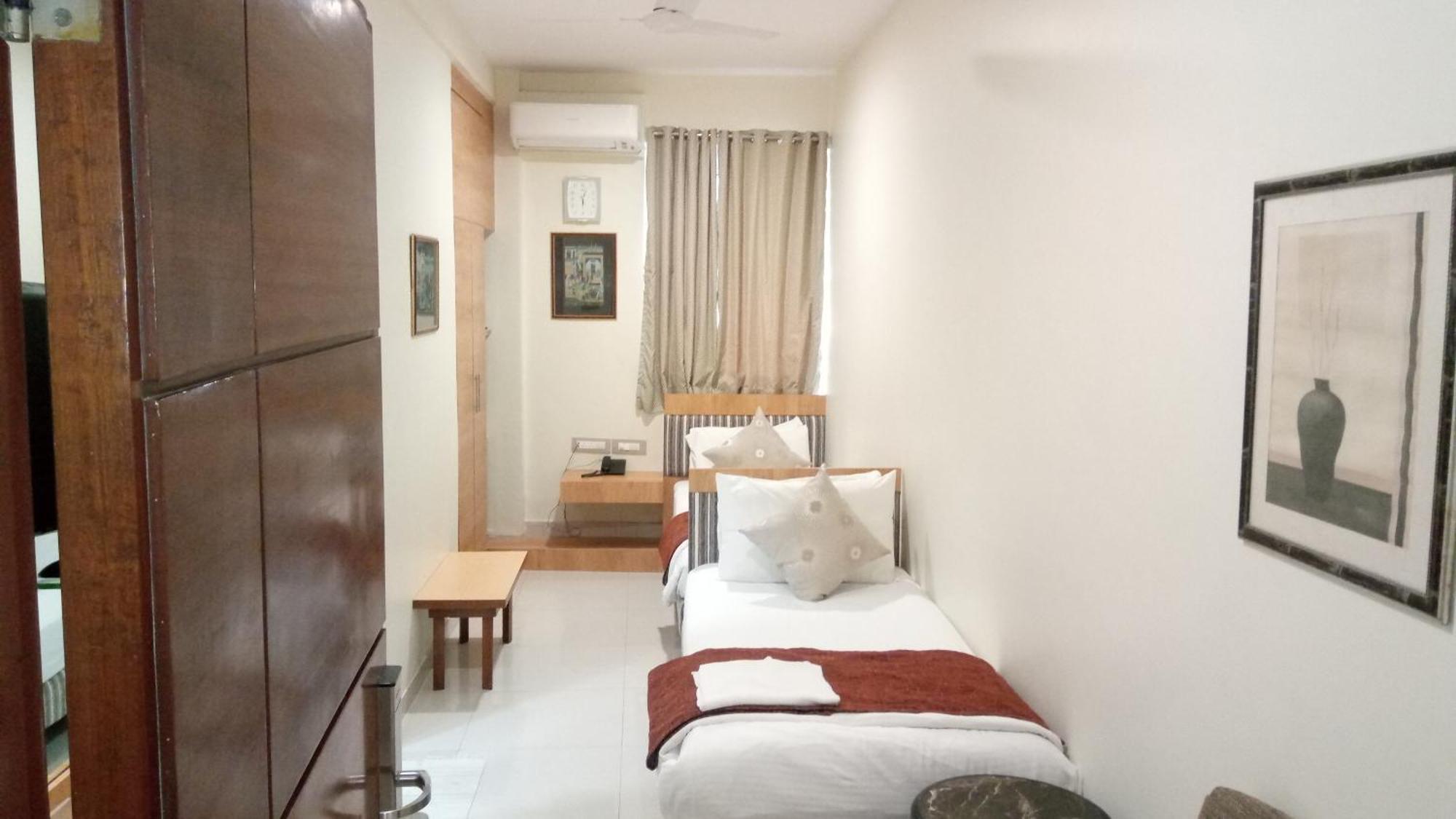 Bentley Hotel Marine Drive Bombay Exterior foto